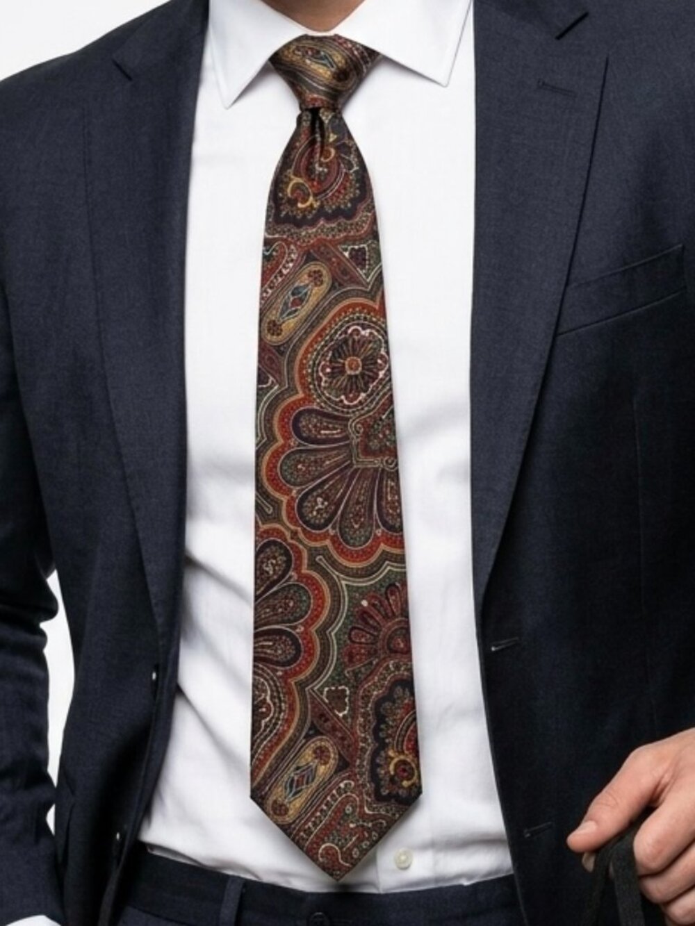 Vintage Antonio Calafatano Burgundy Silk Paisley Medallion Necktie‎